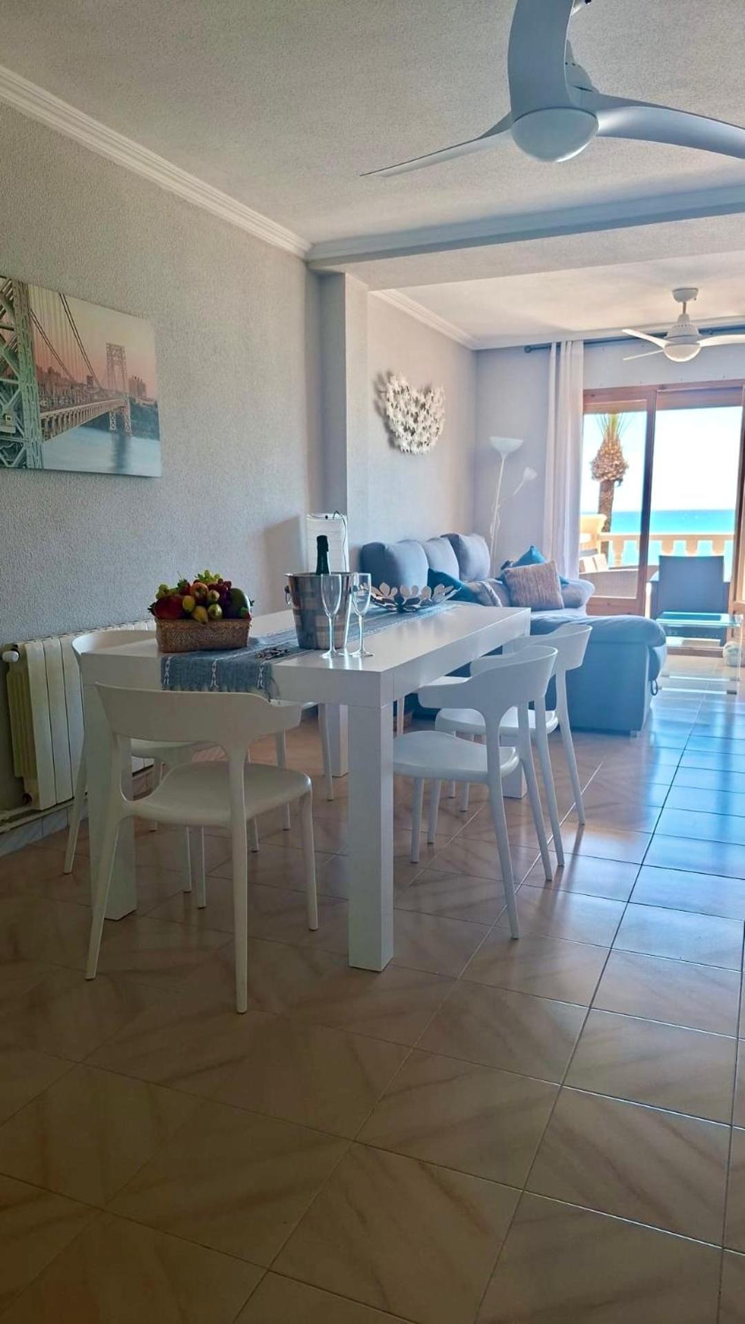 Apartamento Frente Al Mar En Ел-Кампельйо Екстер'єр фото