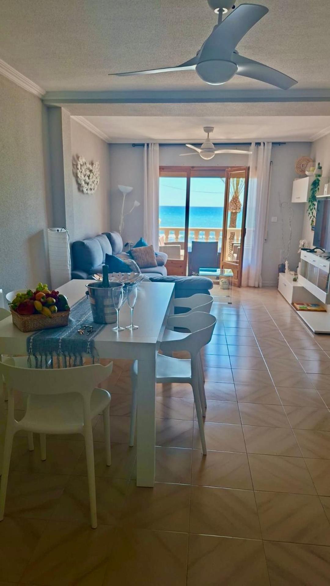 Apartamento Frente Al Mar En Ел-Кампельйо Екстер'єр фото